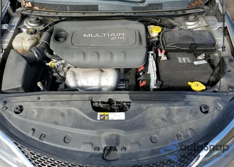 2015 Chrysler 200 Limited z USA, uszkodzony, nr VIN 1C3CCCAB7FN546817